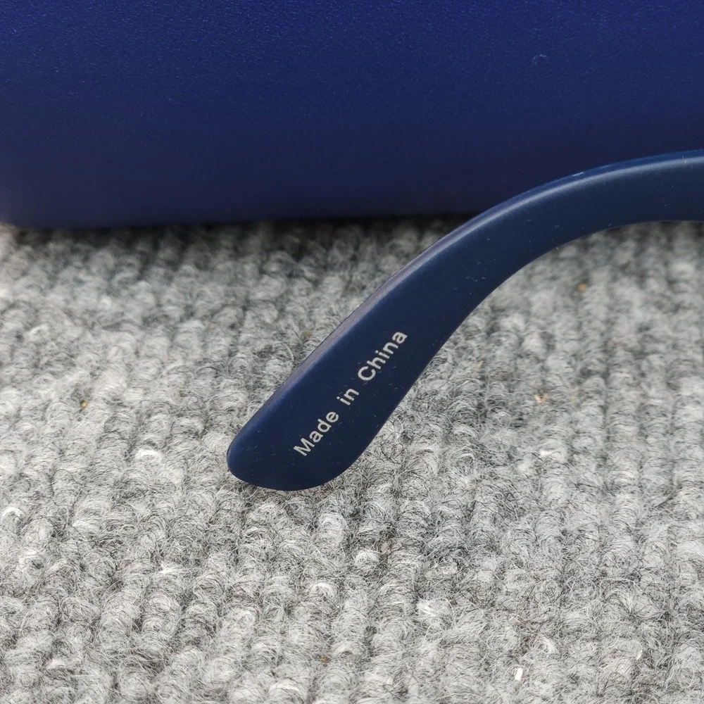 Tommy Bahama Kids Sunglasses With Case Blue